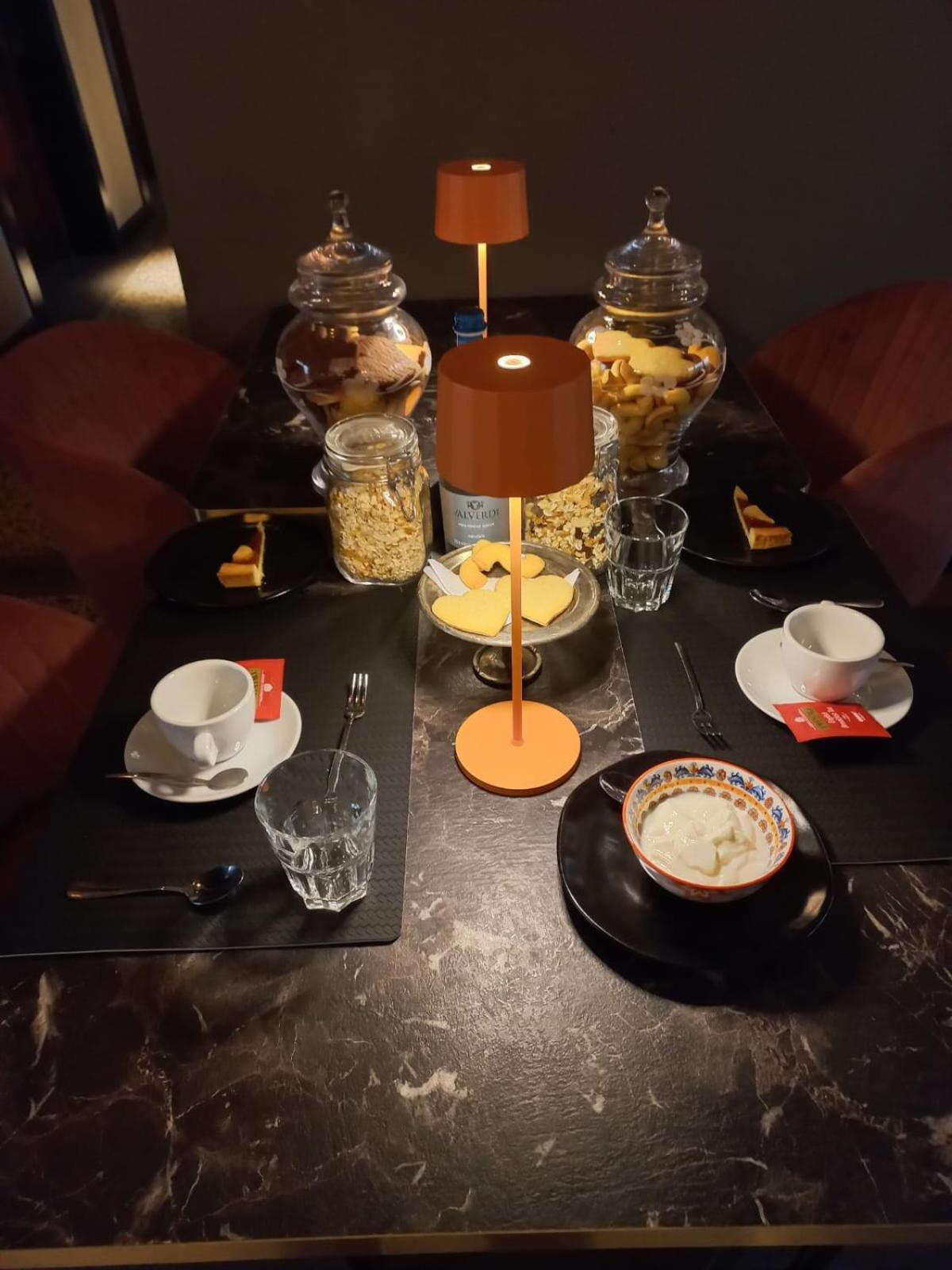 Bed and Breakfast Le Maginot Relais Castelvetro Piacentino Exterior foto